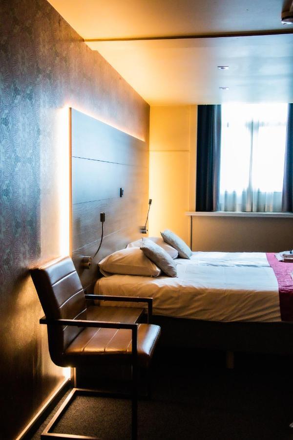Hotel Industrie لوفين المظهر الخارجي الصورة