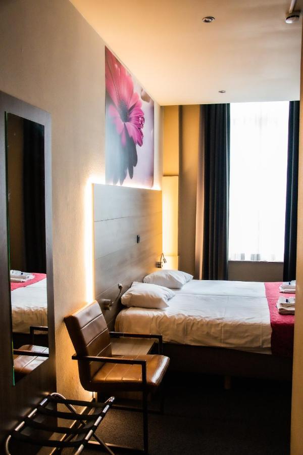 Hotel Industrie لوفين المظهر الخارجي الصورة